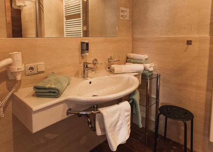 Pensión Truya - Hof Fiss